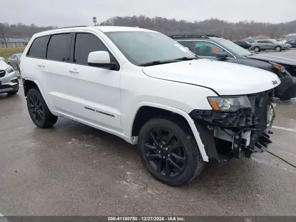 1C4RJFAG6JC349733 2018 JEEP GRAND CHEROKEE - Image 1