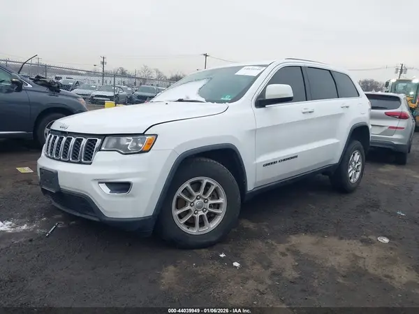 1C4RJFAG6JC349893 2018 JEEP GRAND CHEROKEE - Image 2