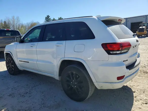 1C4RJFAG6JC357427 2018 JEEP GRAND CHEROKEE - Image 2