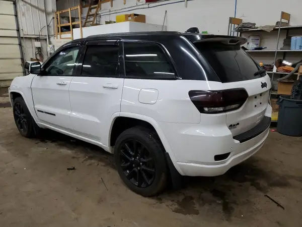 1C4RJFAG6JC360411 2018 JEEP GRAND CHEROKEE - Image 2