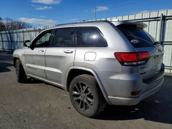 1C4RJFAG6JC388192 2018 JEEP GRAND CHEROKEE - Image 2
