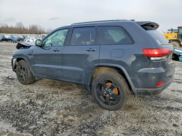 1C4RJFAG6JC421028 2018 JEEP GRAND CHEROKEE - Image 2