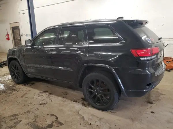 1C4RJFAG6JC465854 2018 JEEP GRAND CHEROKEE - Image 2