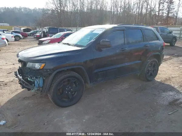 1C4RJFAG6JC478779 2018 JEEP GRAND CHEROKEE - Image 2