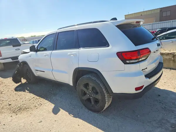 1C4RJFAG6JC488356 2018 JEEP GRAND CHEROKEE - Image 2