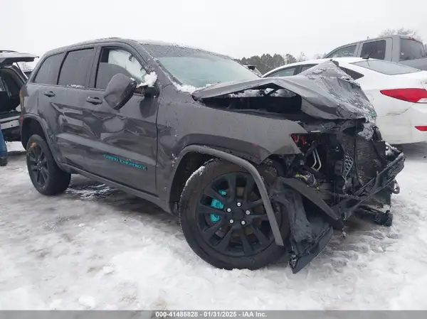 1C4RJFAG6JC500697 2018 JEEP GRAND CHEROKEE - Image 1