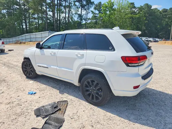 1C4RJFAG6JC500702 2018 JEEP GRAND CHEROKEE - Image 2