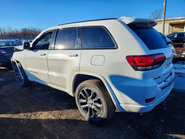 1C4RJFAG6JC502014 2018 JEEP GRAND CHEROKEE - Image 2