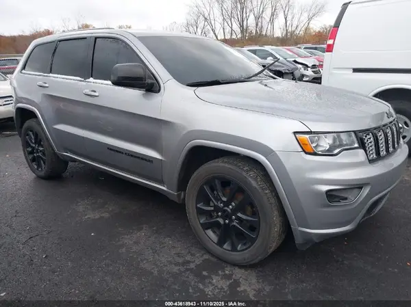 1C4RJFAG6KC528677 2019 JEEP GRAND CHEROKEE - Image 1