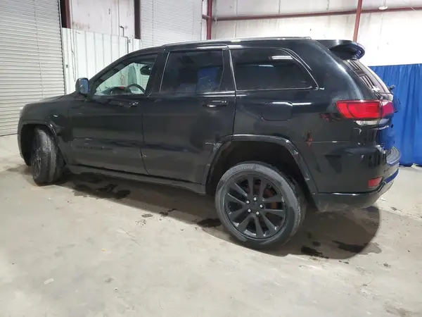 1C4RJFAG6KC567012 2019 JEEP GRAND CHEROKEE - Image 2