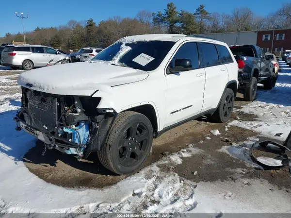 1C4RJFAG6KC620114 2019 JEEP GRAND CHEROKEE - Image 2