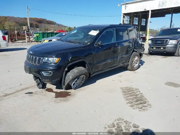 1C4RJFAG6KC683925 2019 JEEP GRAND CHEROKEE - Image 2