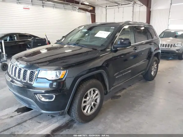 1C4RJFAG6KC761605 2019 JEEP GRAND CHEROKEE - Image 2