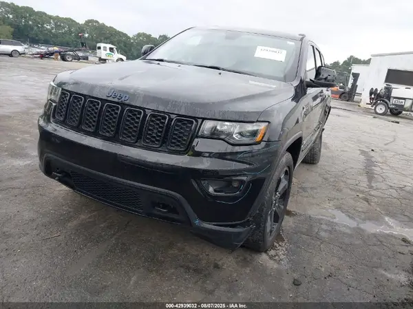1C4RJFAG6KC784575 2019 JEEP GRAND CHEROKEE - Image 2