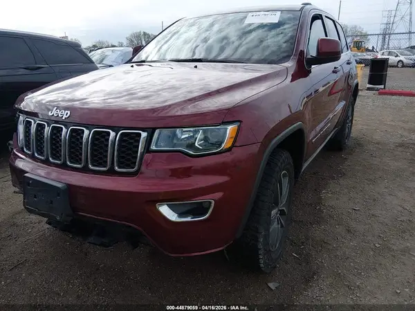 1C4RJFAG6KC817834 2019 JEEP GRAND CHEROKEE - Image 2