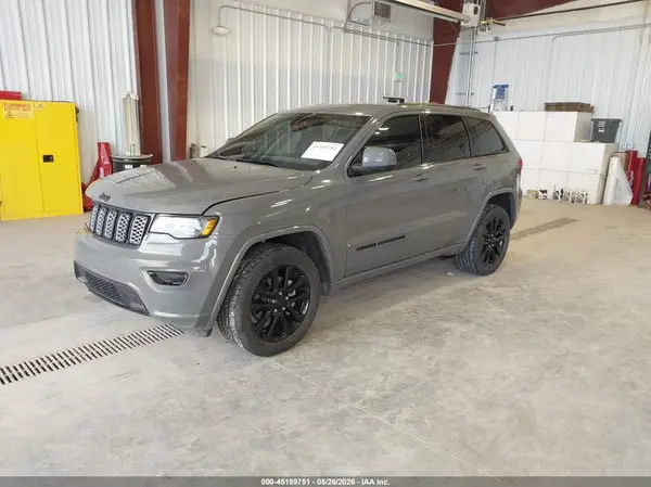 1C4RJFAG6KC818420 2019 JEEP GRAND CHEROKEE - Image 2