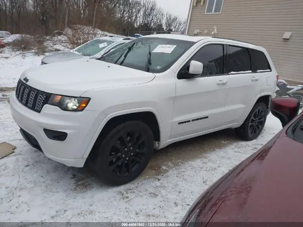 1C4RJFAG6LC111450 2020 JEEP GRAND CHEROKEE - Image 2