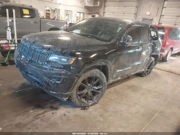 1C4RJFAG6LC143296 2020 JEEP GRAND CHEROKEE - Image 2