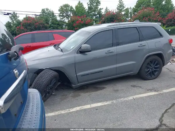 1C4RJFAG6LC209751 2020 JEEP GRAND CHEROKEE - Image 2