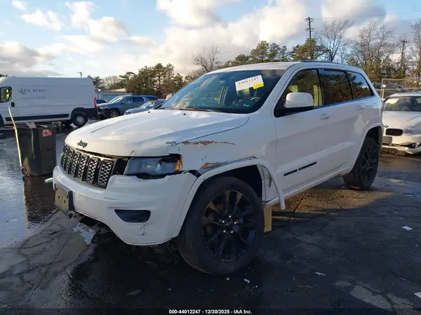 1C4RJFAG6LC235430 2020 JEEP GRAND CHEROKEE - Image 2