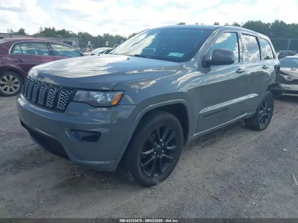 1C4RJFAG6LC236514 2020 JEEP GRAND CHEROKEE - Image 2