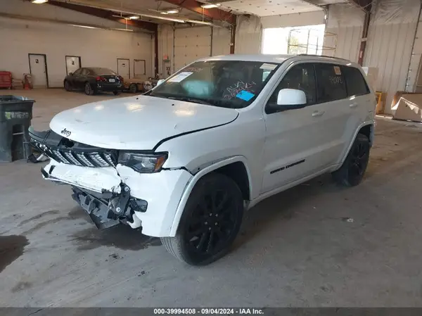 1C4RJFAG6LC267424 2020 JEEP GRAND CHEROKEE - Image 2