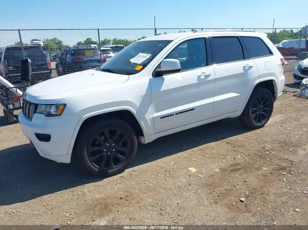 1C4RJFAG6LC272994 2020 JEEP GRAND CHEROKEE - Image 2