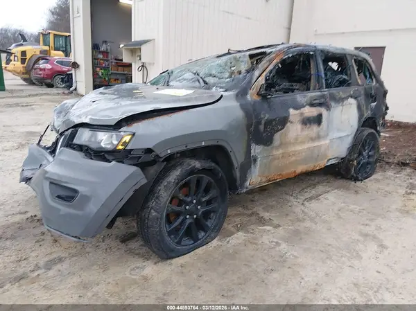 1C4RJFAG6LC383402 2020 JEEP GRAND CHEROKEE - Image 2