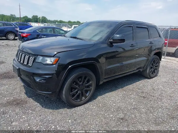 1C4RJFAG6LC384419 2020 JEEP GRAND CHEROKEE - Image 2