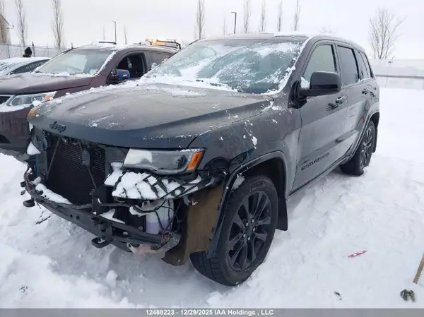 1C4RJFAG6LC414888 2020 JEEP GRAND CHEROKEE - Image 2