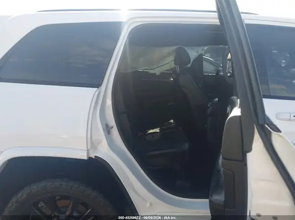 1C4RJFAG6MC674841 2021 JEEP GRAND CHEROKEE - Image 8