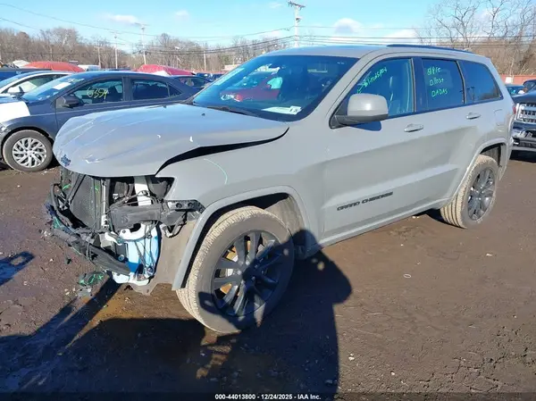 1C4RJFAG6MC703674 2021 JEEP GRAND CHEROKEE - Image 2