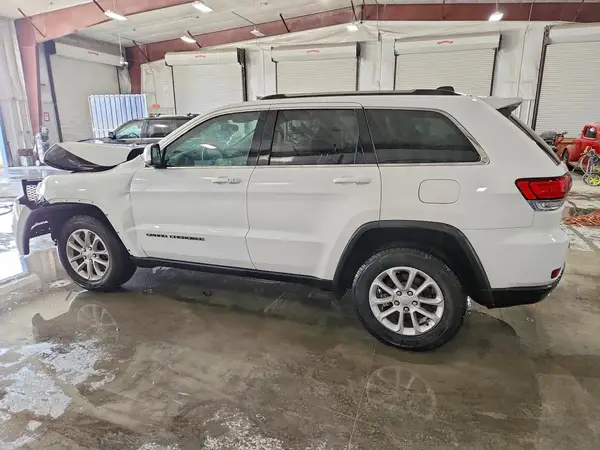 1C4RJFAG6MC771599 2021 JEEP GRAND CHEROKEE - Image 2