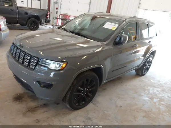 1C4RJFAG6MC823779 2021 JEEP GRAND CHEROKEE - Image 2