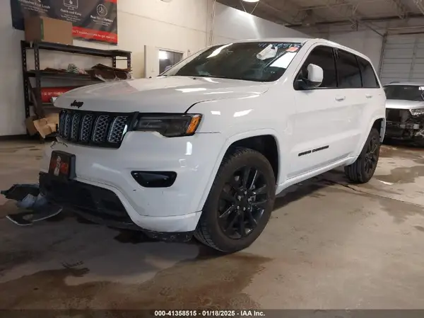 1C4RJFAG6MC857933 2021 JEEP GRAND CHEROKEE - Image 2
