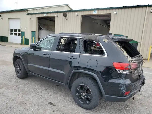 1C4RJFAG7HC699513 2017 JEEP GRAND CHEROKEE - Image 2