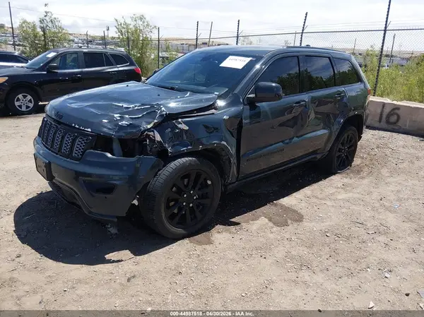 1C4RJFAG7HC720067 2017 JEEP GRAND CHEROKEE - Image 2