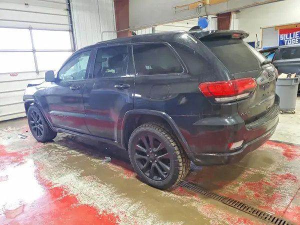 1C4RJFAG7HC733790 2017 JEEP GRAND CHEROKEE - Image 2