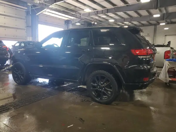 1C4RJFAG7HC738004 2017 JEEP GRAND CHEROKEE - Image 2