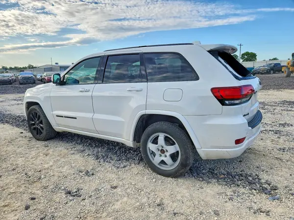 1C4RJFAG7HC739282 2017 JEEP GRAND CHEROKEE - Image 2