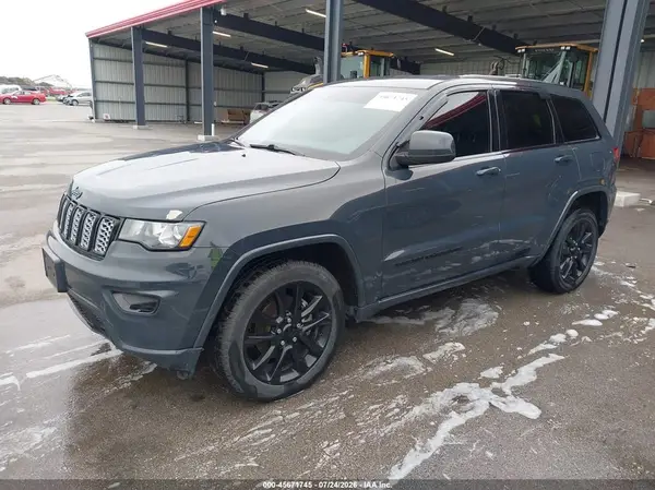 1C4RJFAG7HC753893 2017 JEEP GRAND CHEROKEE - Image 2