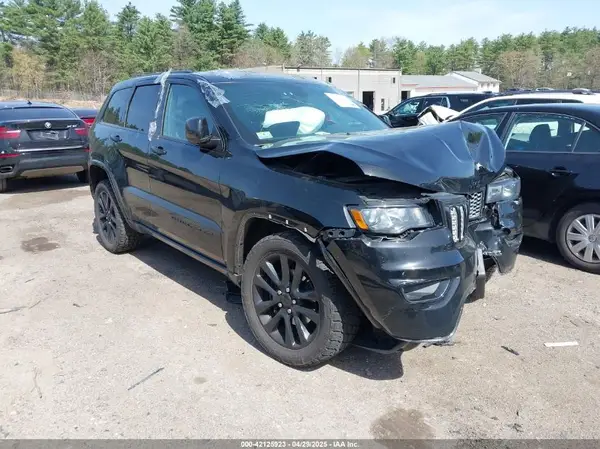 1C4RJFAG7HC769558 2017 JEEP GRAND CHEROKEE - Image 1
