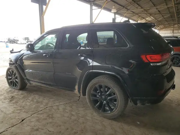 1C4RJFAG7HC811467 2017 JEEP GRAND CHEROKEE - Image 2