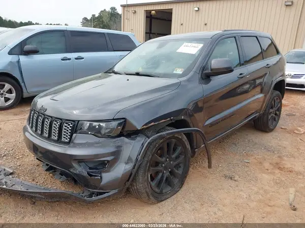 1C4RJFAG7HC840399 2017 JEEP GRAND CHEROKEE - Image 2