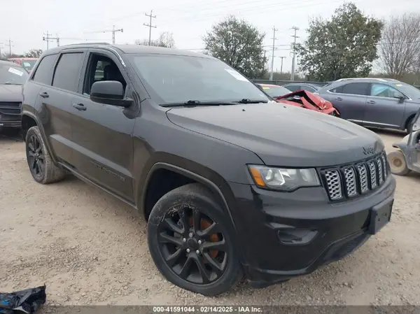 1C4RJFAG7HC861799 2017 JEEP GRAND CHEROKEE - Image 1