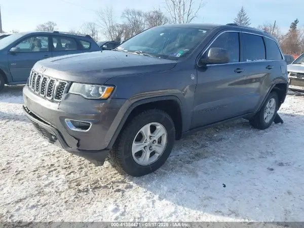 1C4RJFAG7HC876531 2017 JEEP GRAND CHEROKEE - Image 2