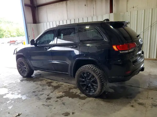 1C4RJFAG7HC881521 2017 JEEP GRAND CHEROKEE - Image 2