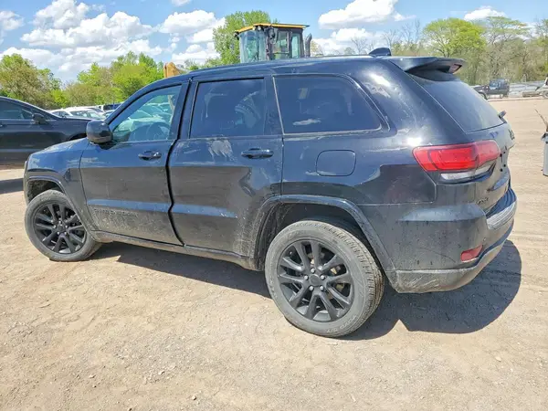 1C4RJFAG7HC886590 2017 JEEP GRAND CHEROKEE - Image 2
