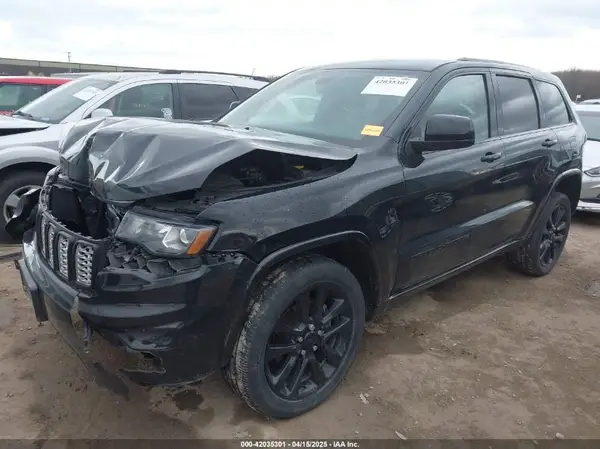 1C4RJFAG7HC886640 2017 JEEP GRAND CHEROKEE - Image 2