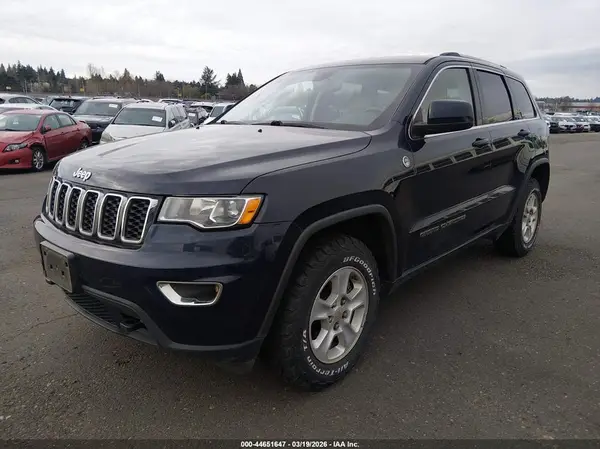 1C4RJFAG7HC889201 2017 JEEP GRAND CHEROKEE - Image 2